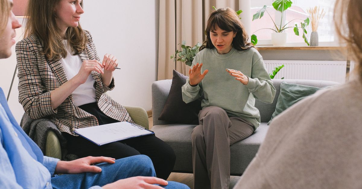 Cognitive Behavioural Therapy: A Guide for New Practitioners on the Central Coast